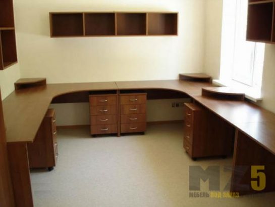 Комплект офисной мебели из МДФ для нескольких сотрудников