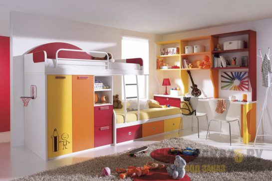 Яркий современный комплект мебели в детскую для двоих детей