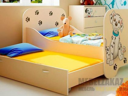 Раздвижная кровать для детей от 3 лет из массива