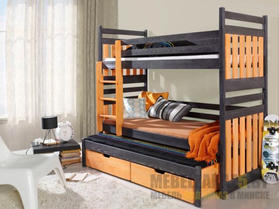 Детская двухъярусная деревянная выдвижная кровать