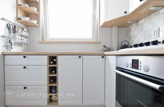 Белая матовая угловая кухня в скандинавском стиле