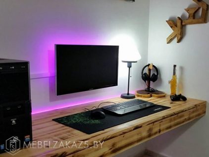 Красивые компьютерные столы для дома