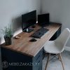 Компьютерный стол черный в стиле модерн